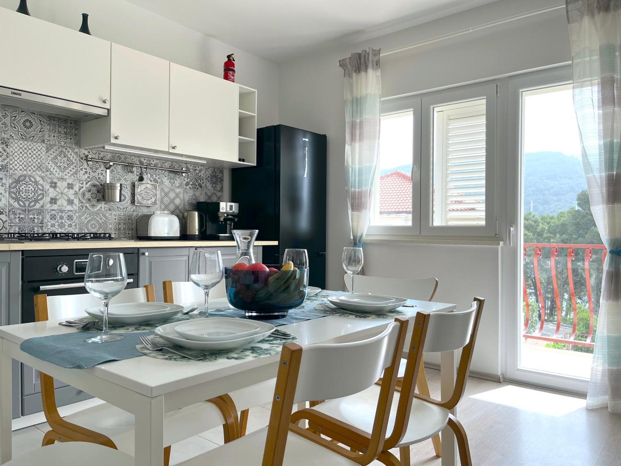 Apartments Sea & Sky สตารีกราด ภายนอก รูปภาพ